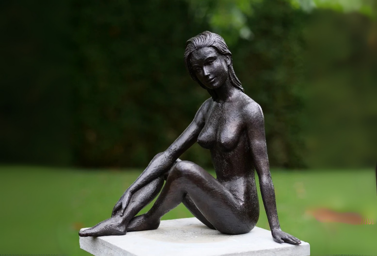 Bronzen beeld naakte vrouw