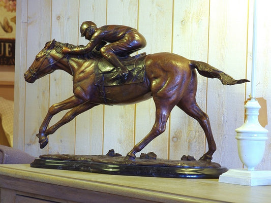 Bronzen beeld paard met ruiter
