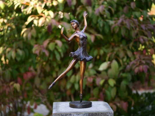 Bronzen ballerina beeld