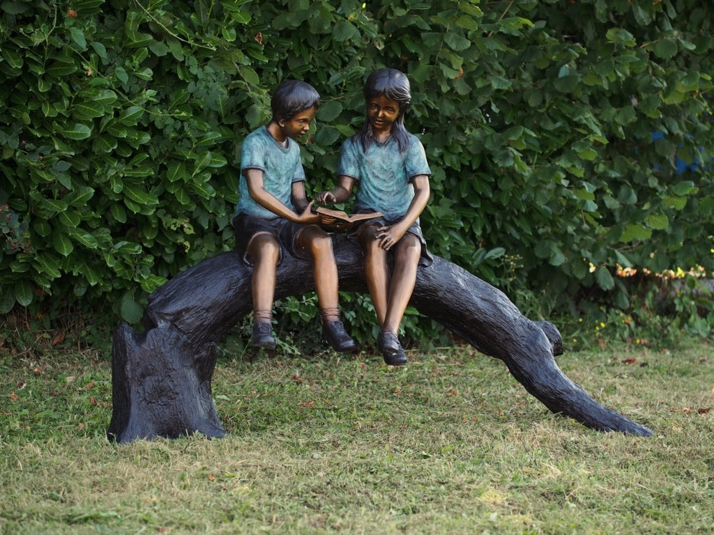 Bronzen beeld kinderen