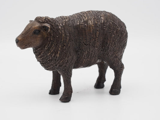 Bronzen beeld schaap