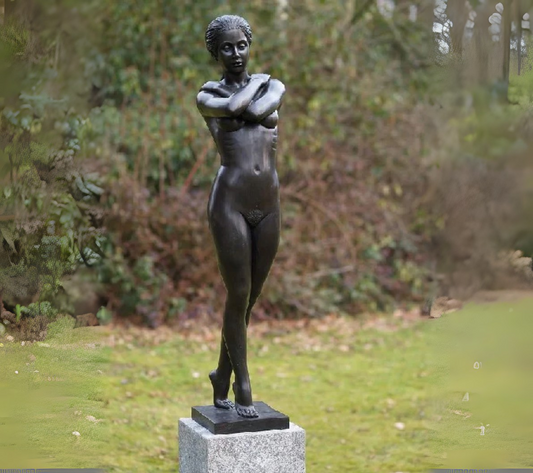 Bronzen beeld vrouw