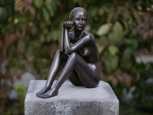 Bronzen Beeld Naakte Vrouw - GardenArts