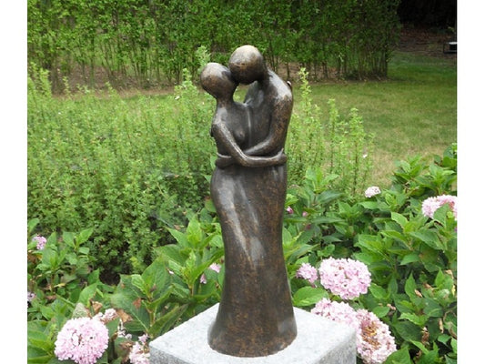 Bronzen Beeld Verbondenheid - GardenArts