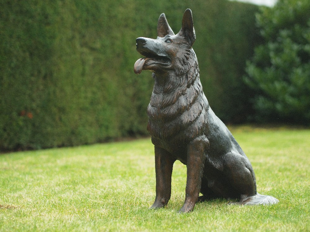 Bronzen tuinbeeld Duitse herder - GardenArts